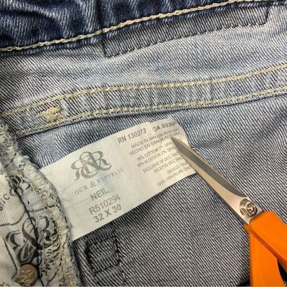 ROCK & REPUBLIC jeans - Picture 4 of 5